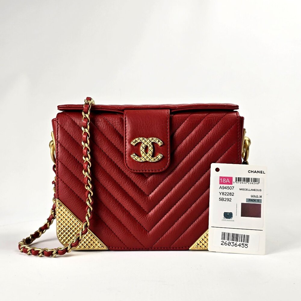 CHANEL Rock The Corner Chevron Quilted Red Calfskin Leather Minaudiere Bag